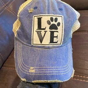 Dog Love hat. Brand new.